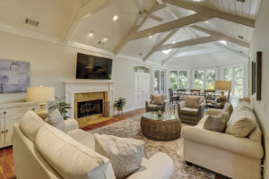 Southern Charm living room on vacation